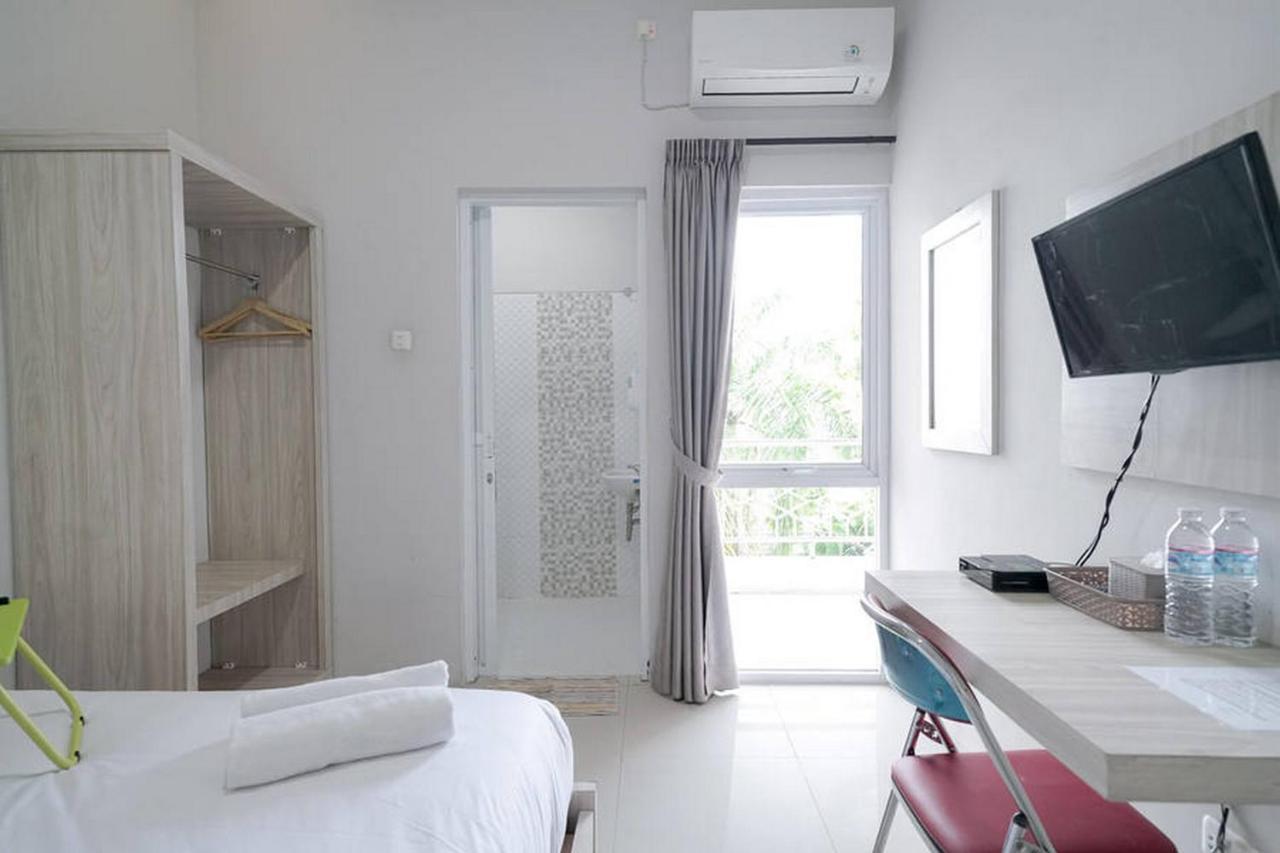 Urbanview Hotel Bari Syariah Palembang By Reddoorz Kültér fotó